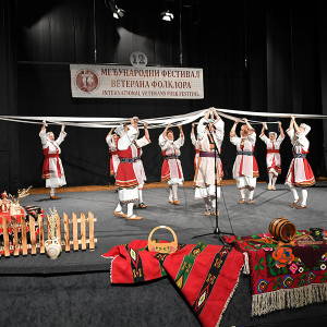 12.  Фестивал ветерана фолклора
