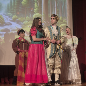 Снежана и седам патуљака 2 