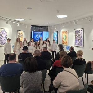 Царски гласови