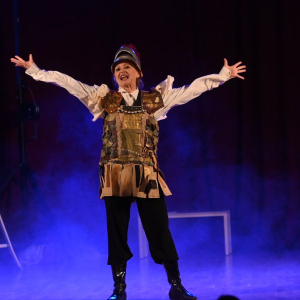 „Комплетна историја позоришта (укратко)” глумци 2