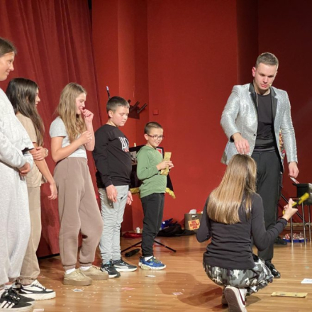 Мађионичар Страхиња